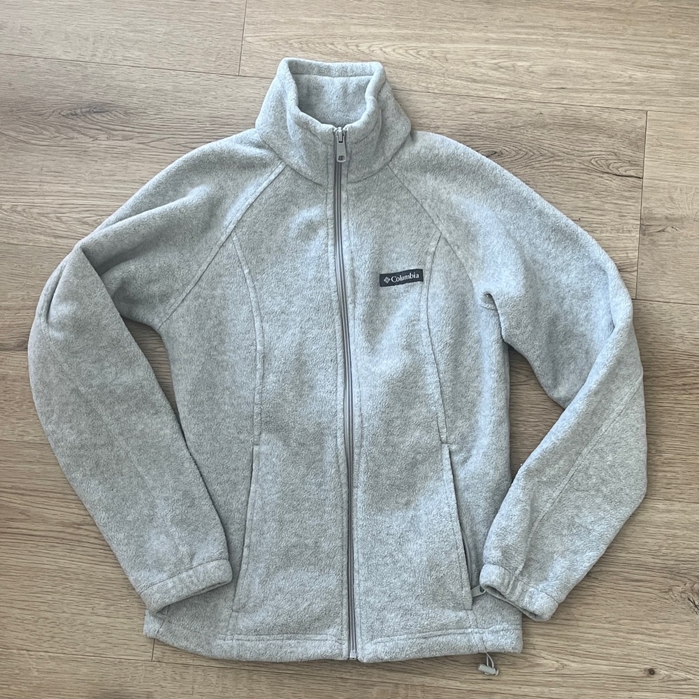 Columbia Light Gray Fleece Jacket
